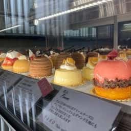 パティスリー ウ アルブル 和歌山店