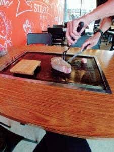 伝説のチャンピオンステーキ