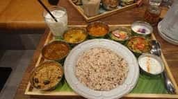 カリーズニアミー