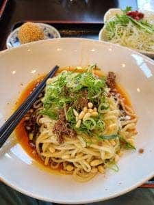 チャイニーズテーブル 胡同