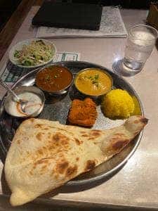 スリスティ 明石町本店