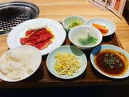 アジヨシ梅田東通り店