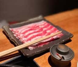 黒豚しゃぶしゃぶ あじと Dear西麻布