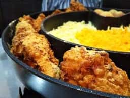 ニャムニャムニャム 草津駅前店