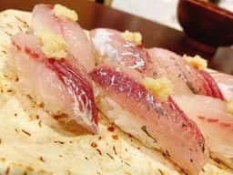 伊勢藤 いせずし