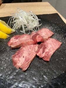 とさや はなれ
