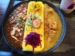 スパイスカリー大陸 高知蔦屋書店店