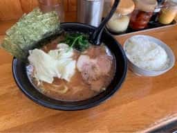 横浜ラーメン萬年家