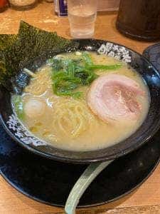 横浜家系ラーメン 町田商店 戸塚原宿店