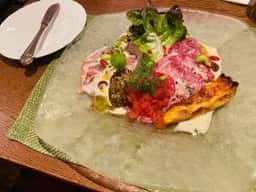 ビストロスクワール