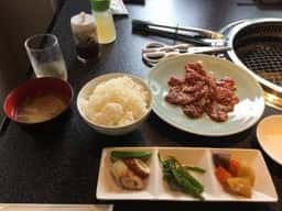 炭火焼肉 家門