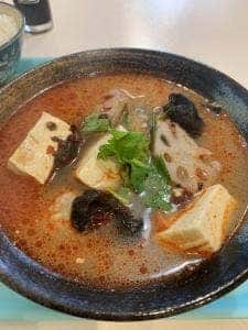 中華麻辣湯 トウ屋