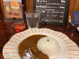 カレーライスとこおり屋の湊山