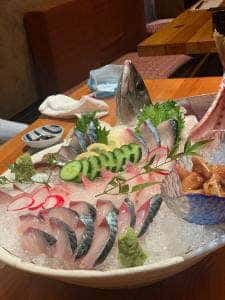 酒味処 おか田