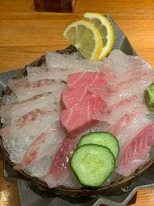 酒味処 おか田