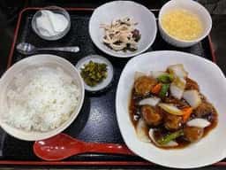 中華 たかさん食堂