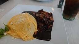 白いお家の小さなアトリエ