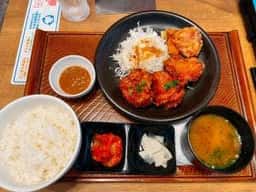 ガスト 薬院駅前店