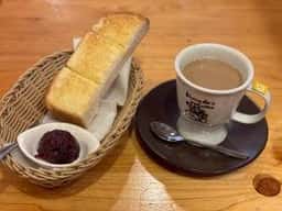 コメダ珈琲店 河原町三条店