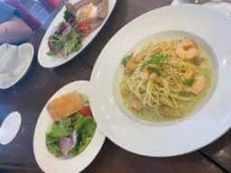 ル サロン ド ニナス みなとみらい東急スクエア店