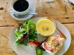 cafe&bar anthem