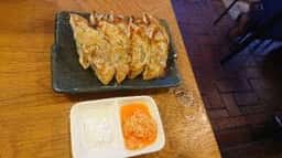 餃子のネオ大衆酒場 ニューカムラ