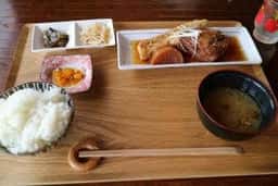 ごはん屋 さちまる