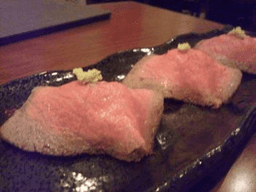 和牛焼肉KIM白金本店