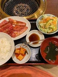 焼肉じゅらく苑