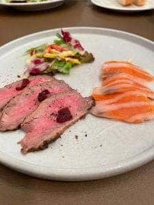 レストラン カリヨン