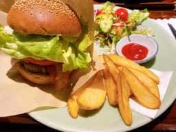 茶菓房 林檎の樹 南小国町店