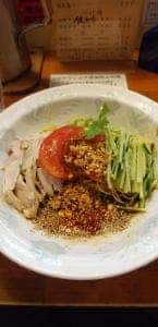 ラーメン・餃子 ハナウタ