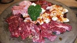 肉どうし 福島2号店