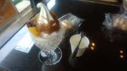 カフェ サクジー