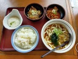 山田うどん きぬの里店