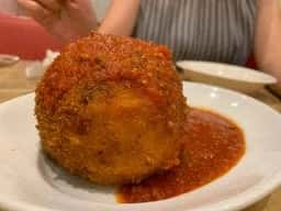 カプリチョーザ アザール桃山台店