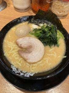 横浜家系ラーメン 町田商店 藤沢湘南台店