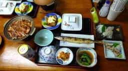 三石旅館