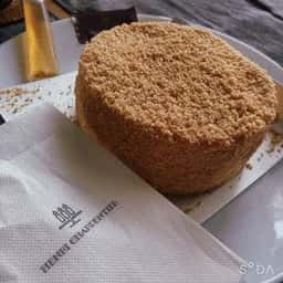 アンリ・シャルパンティエ 新宿伊勢丹店