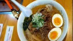 焼肉ラーメンの牛助