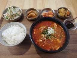 韓国料理こっこぶー