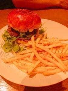 オービカ モッツァレラバー 高輪店