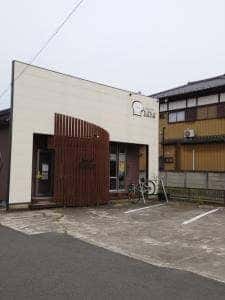 ベーカリーイズイズ