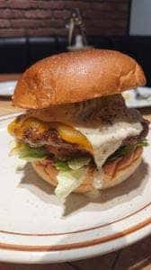 J.S. BURGERS CAFE 名古屋mozo店