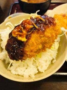 とんかつ四丁目