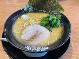 横浜家系ラーメン 町田商店 由比ヶ浜店