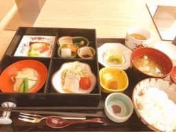 木都里亭 山王健保会館