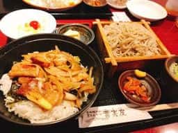 真御膳そば 葉実皮 羊ヶ丘通店