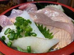 海鮮鉄火丼 三友 蓮
