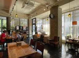 スープカレー コモレビ